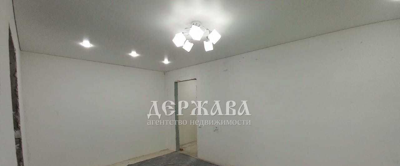 квартира г Старый Оскол мкр Весенний 3 фото 11