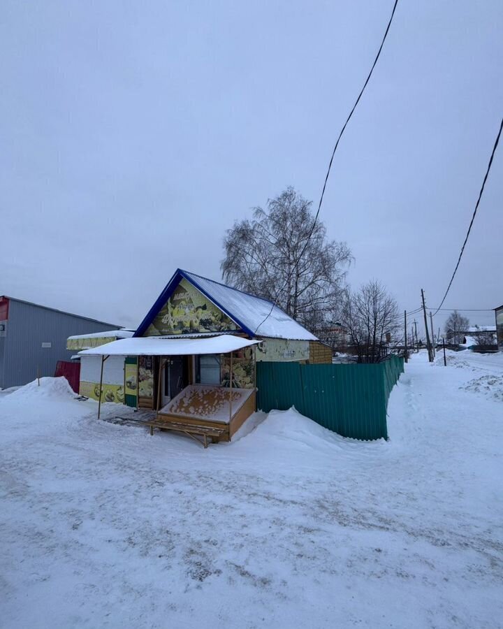 торговое помещение р-н Первомайский с Первомайское ул Ленинская 35а Первомайское сельское поселение фото 1