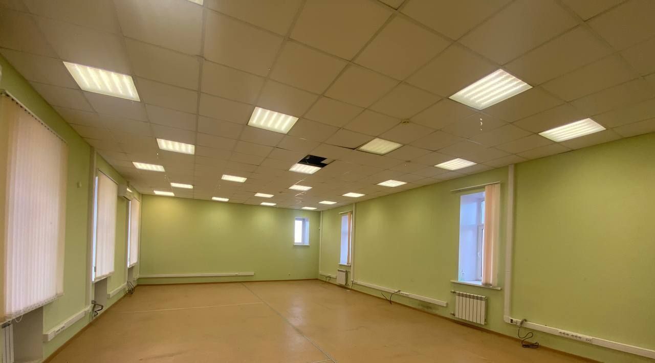 офис г Саратов р-н Кировский ул им Горького А.М. 43 фото 5