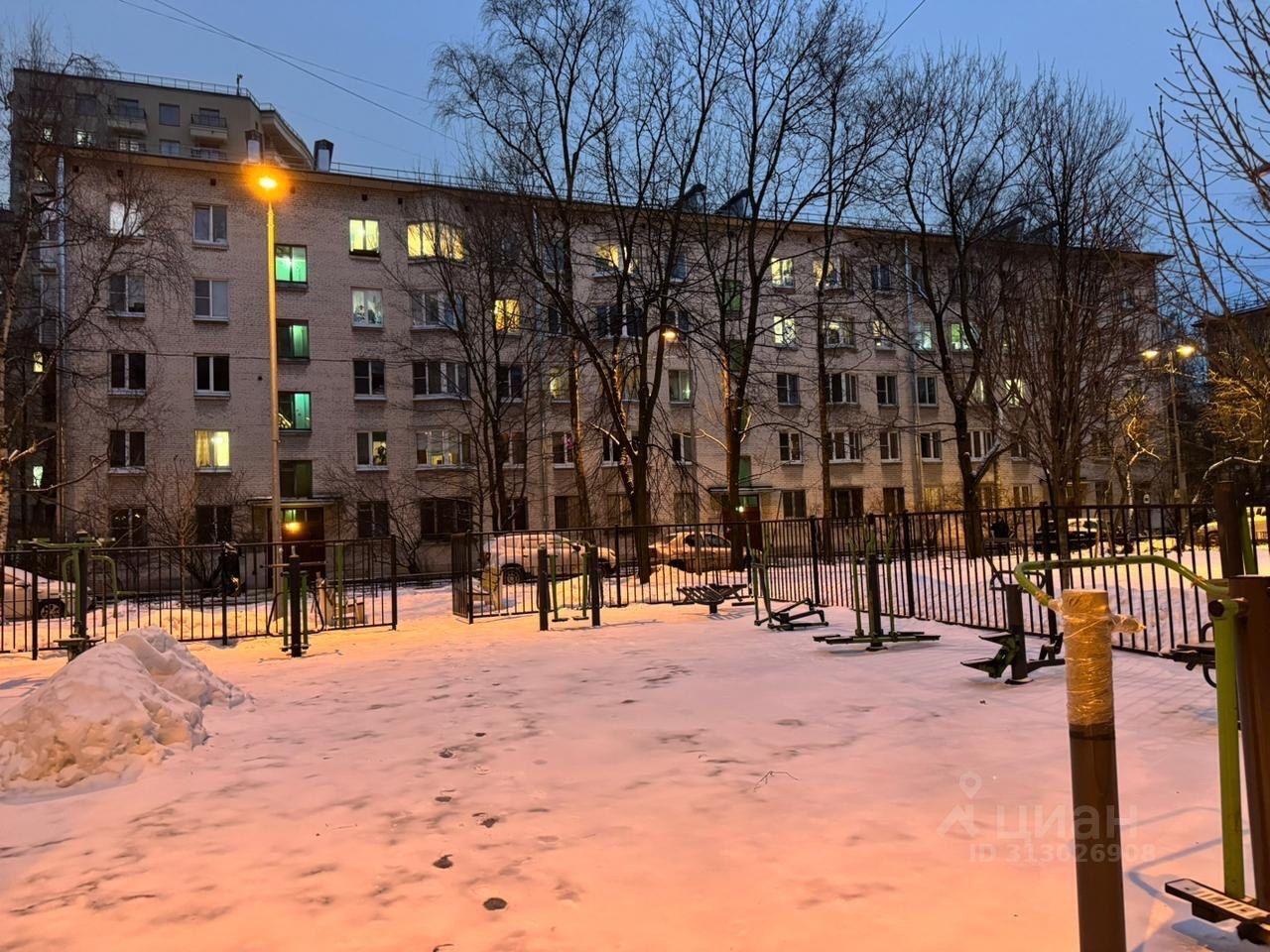 квартира г Санкт-Петербург р-н Василеостровский пр-кт Малый В.О. 65/2 округ Гавань, Ленинградская область фото 3