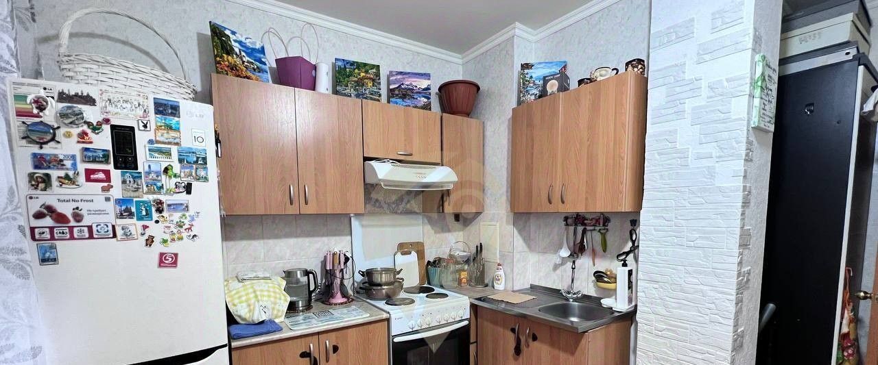 квартира г Старый Оскол Дубрава 1 кв-л, 18 фото 2