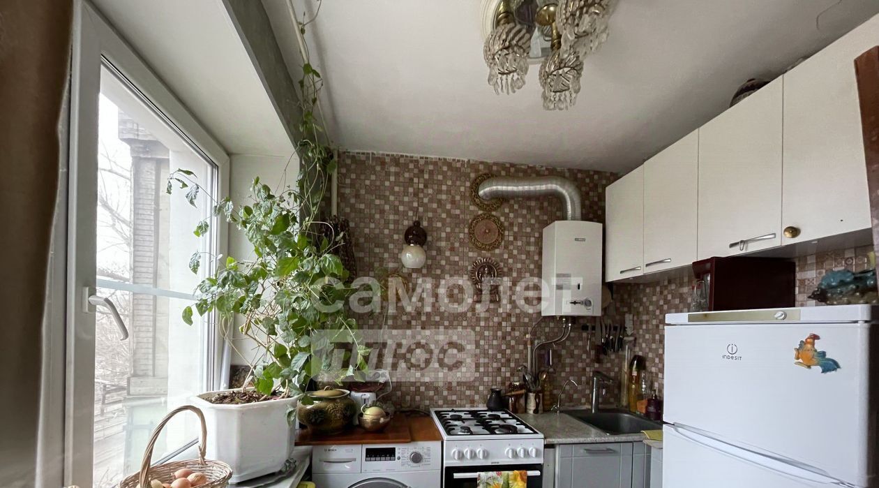 квартира г Волгоград р-н Советский ул Новосибирская 70 фото 1