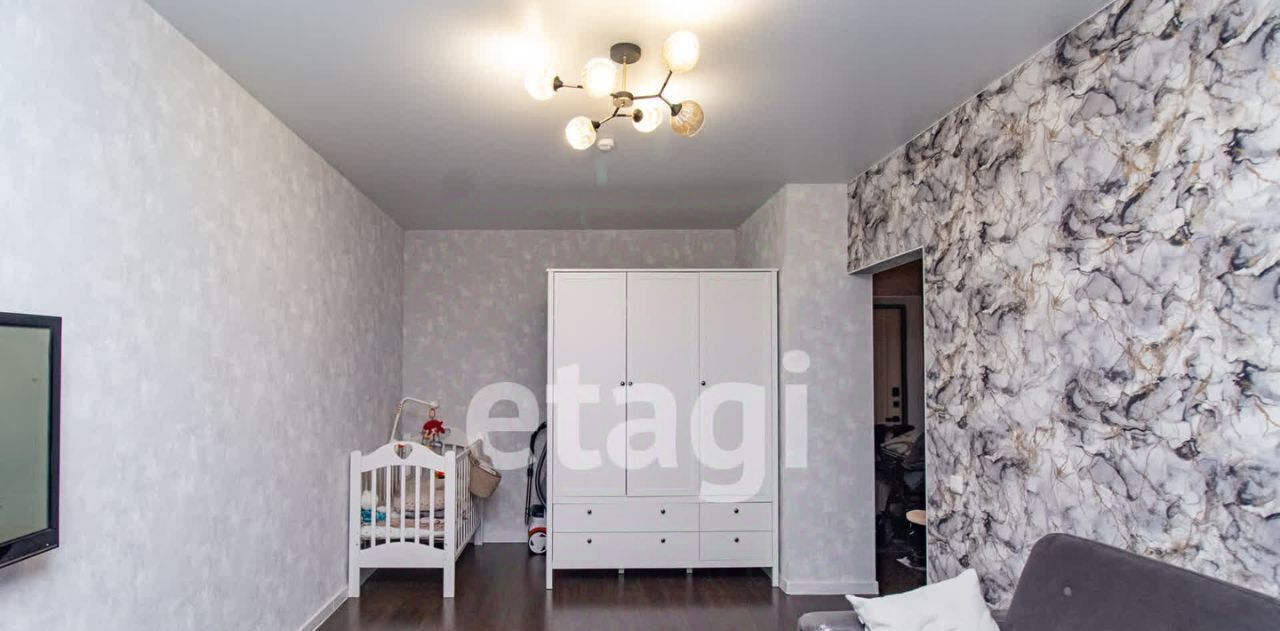 квартира г Красноярск р-н Кировский ул Апрельская 5и фото 3