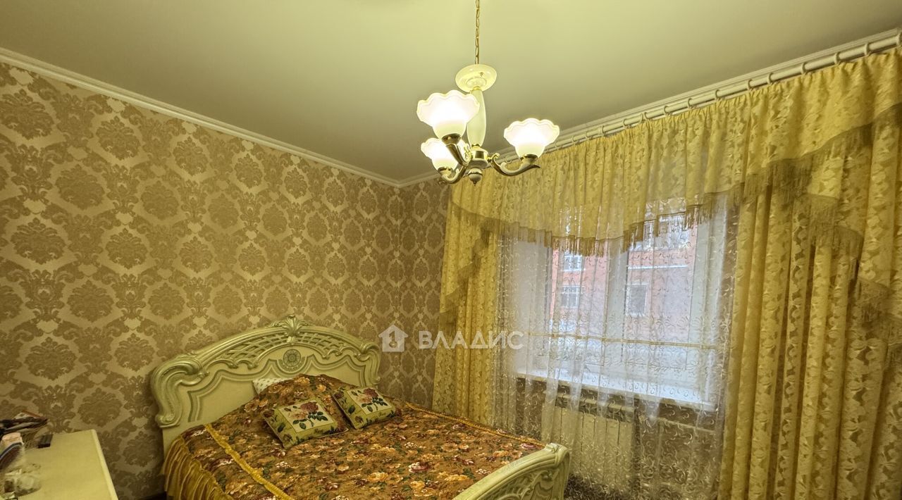 квартира г Старый Оскол Дубрава 1 кв-л, 10 фото 4
