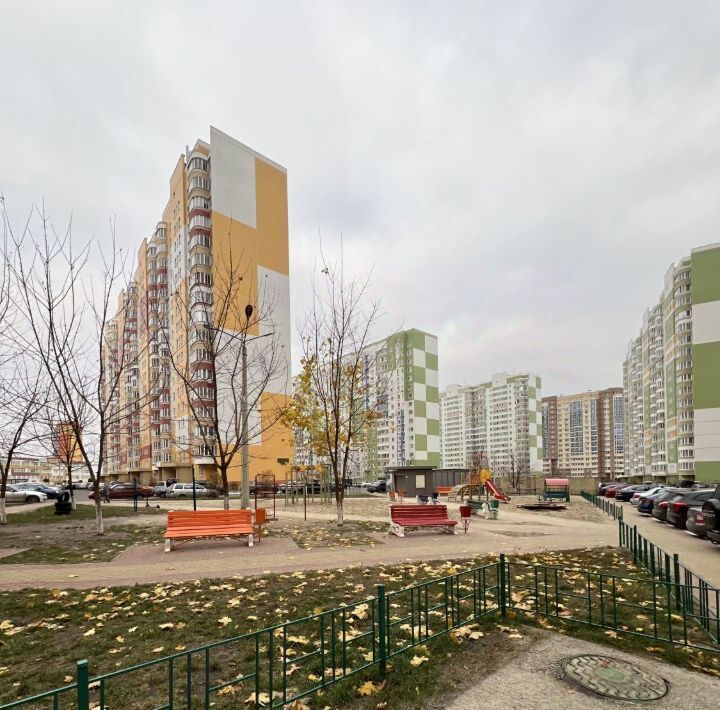 квартира г Курск р-н Центральный пр-кт Анатолия Дериглазова 7 фото 2