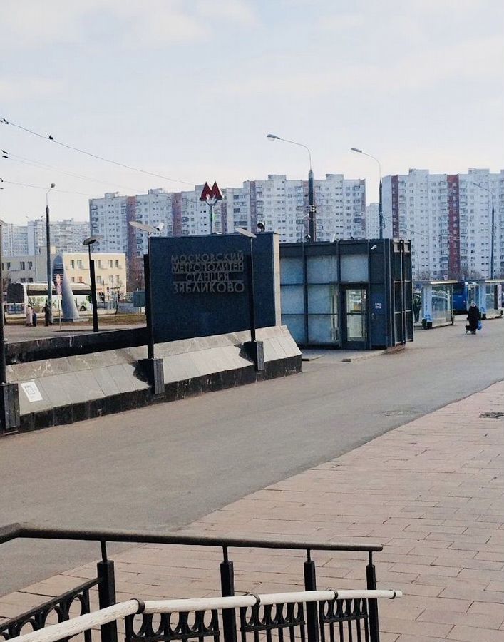 квартира г Москва метро Красногвардейская б-р Ореховый 39к/1 фото 4