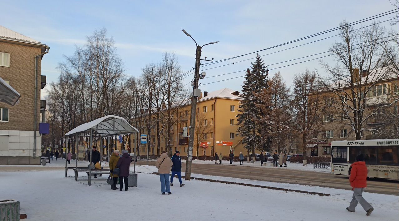 свободного назначения р-н Волховский г Волхов ул Молодежная 11 фото 4