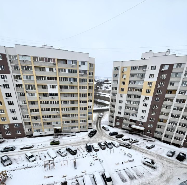 квартира г Саратов р-н Заводской ул Миллеровская 15а фото 25