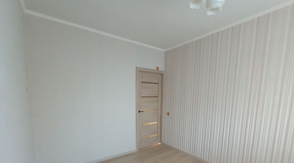 квартира г Омск р-н Кировский ул Дмитриева 6/1 фото 4