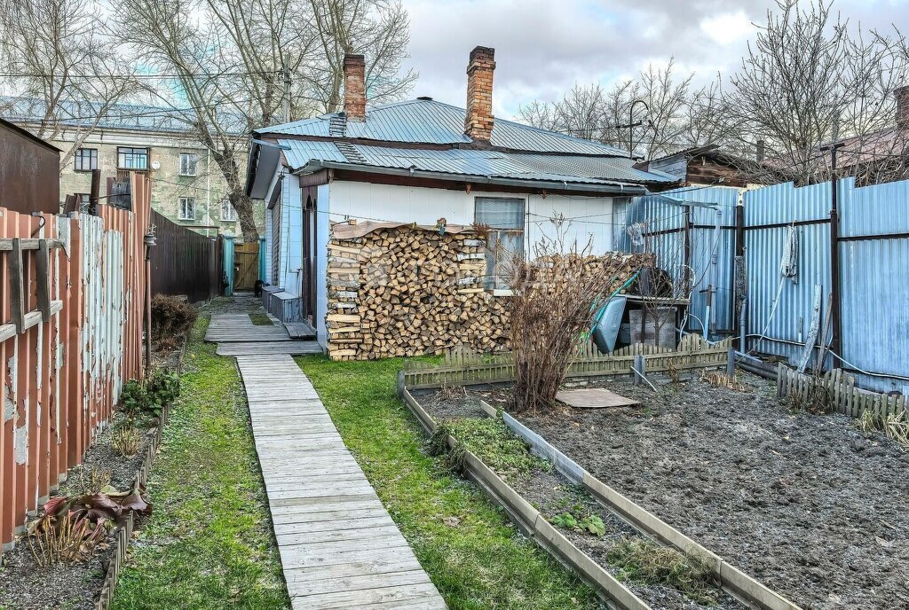 дом г Новосибирск метро Площадь Гарина-Михайловского ул 2-я Владимировская 25 фото 26