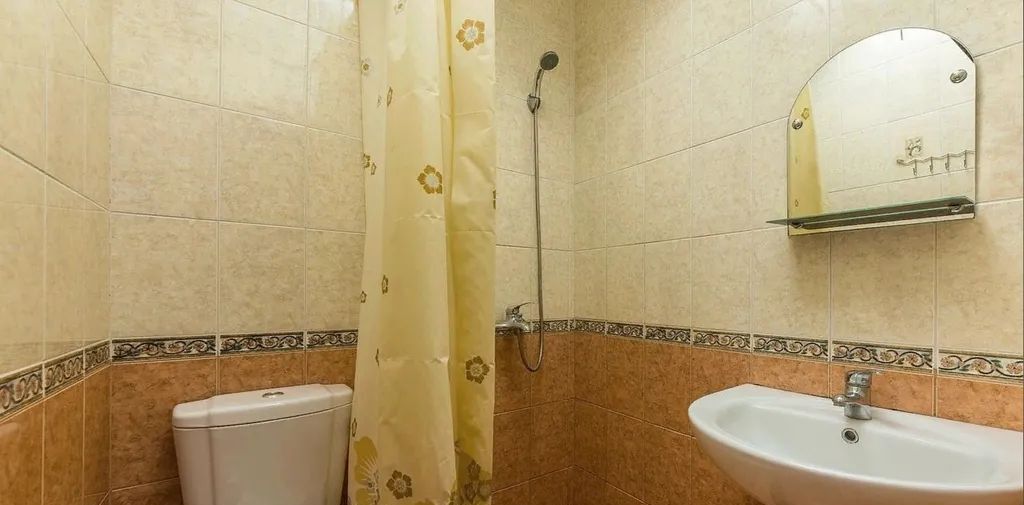 комната г Судак ул Гагарина 46 фото 7