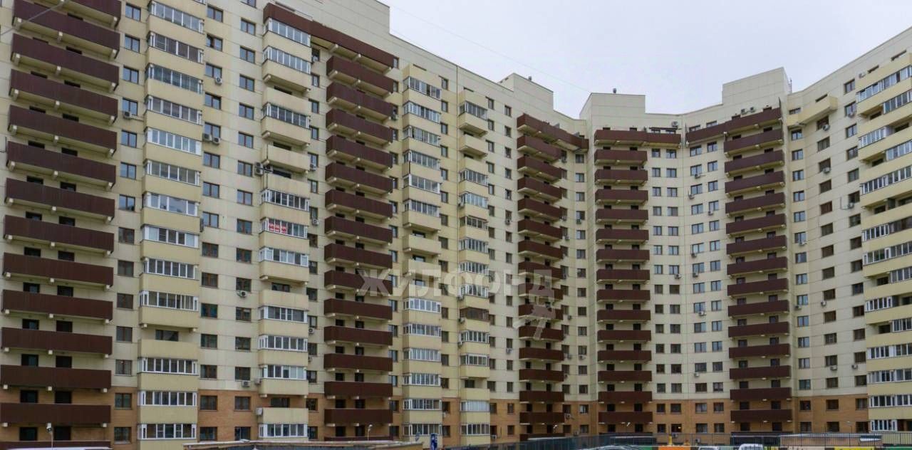 гараж г Новосибирск Октябрьская ул Военная 9/1 фото 2