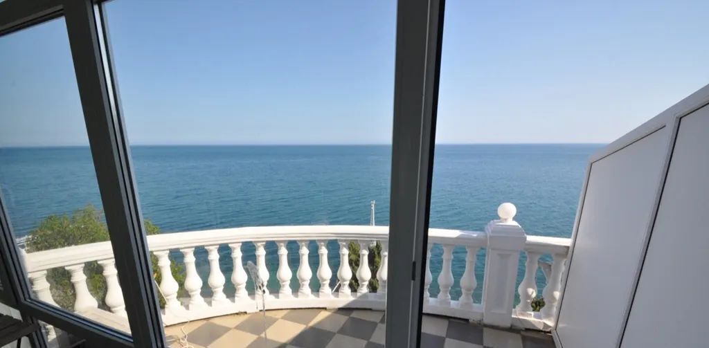 комната г Ялта ул Дражинского 23в фото 11