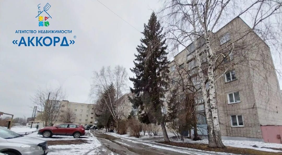 квартира г Новоалтайск 7-й мкр, 18 фото 1