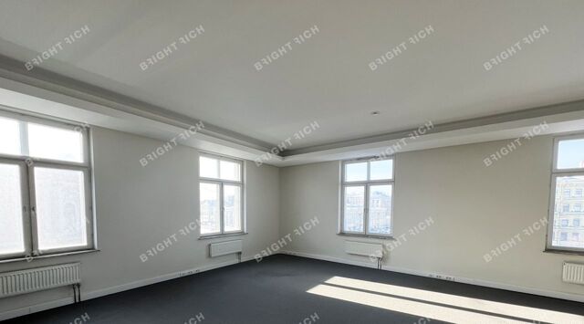 офис метро Гостиный Двор фото