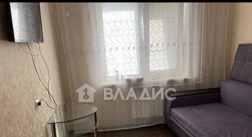 квартира г Старый Оскол ул Ватутина 61 фото 2
