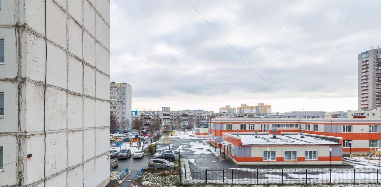 квартира г Сургут 9-10-й микрорайон ул Просвещения 33 фото 44