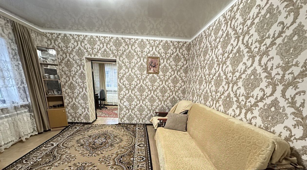 дом г Владикавказ р-н Северо-Западный ул Дигорская 14 фото 4