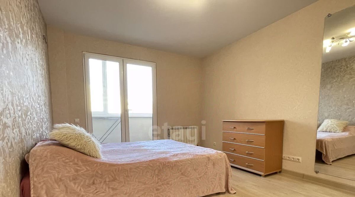 квартира г Саратов р-н Кировский ул им Батавина П.Ф. 13б фото 12