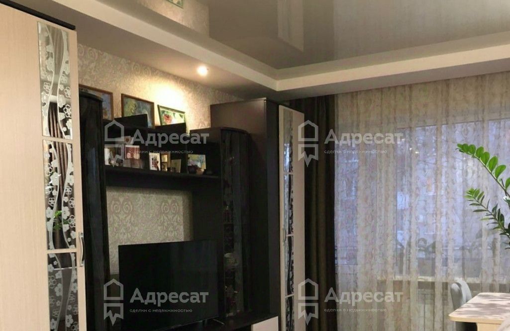 квартира г Волгоград р-н Тракторозаводский ул им. Жолудева 15 фото 2