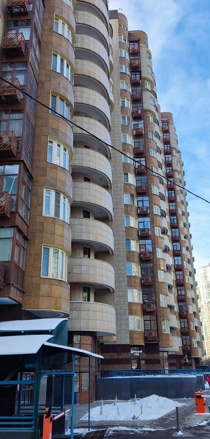 квартира г Москва пр-кт Ленинский 105к/1 Новаторская фото 1