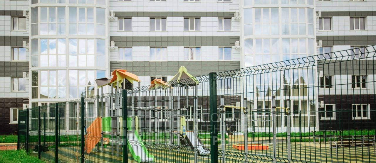 квартира г Ханты-Мансийск ул Красногвардейская 42 фото 2