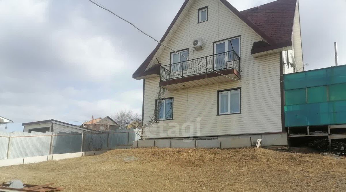 дом г Артем ул Светлогорская 26а фото 1