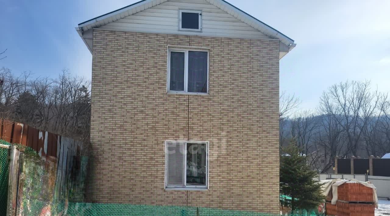 дом г Владивосток р-н Советский ул Сахарный Ключ 5л фото 2
