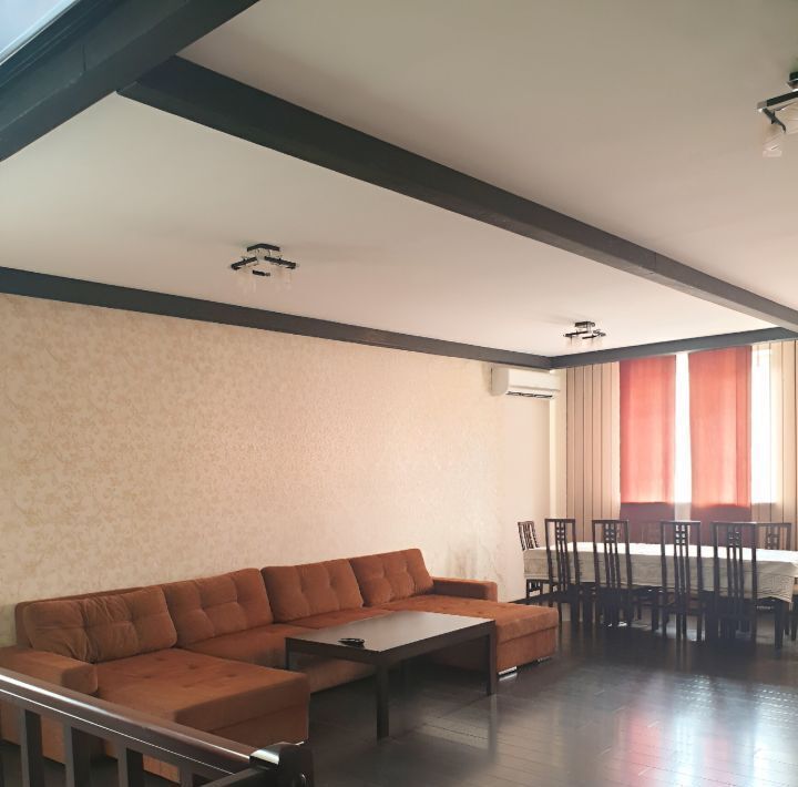 дом г Тольятти р-н Автозаводский 18А кв-л фото 2