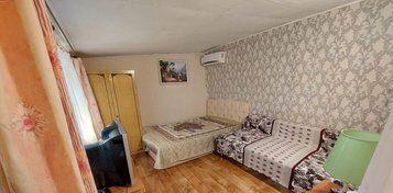 дом г Ялта пгт Береговое ул Кипарисная 39 фото 1