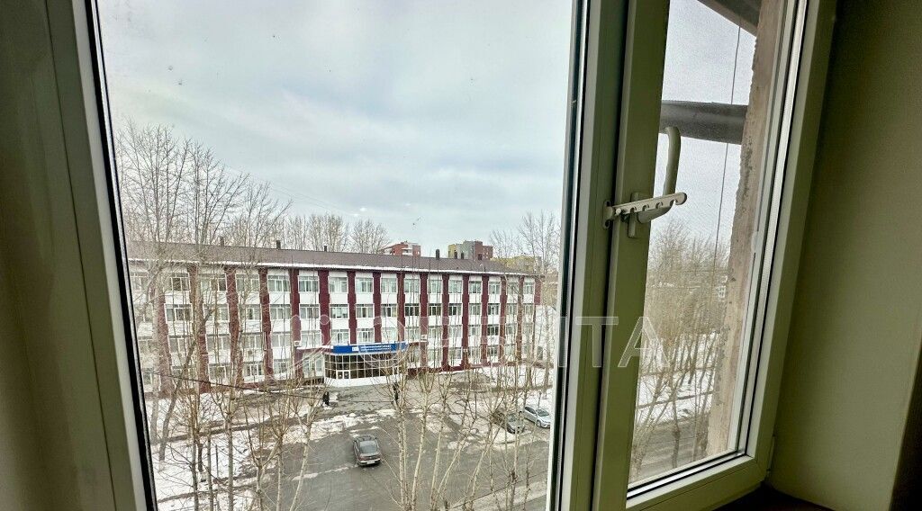 квартира г Тюмень р-н Ленинский ул Севастопольская 17 фото 11