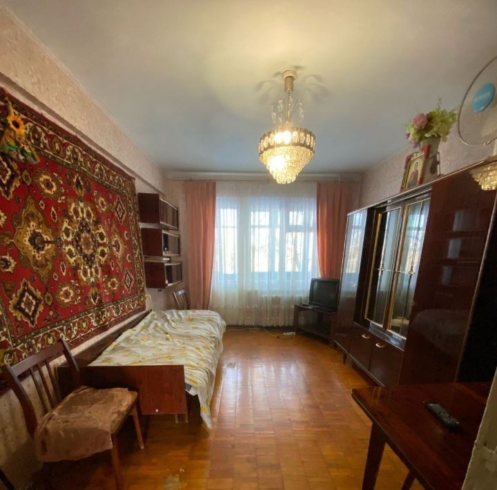 квартира г Волгоград р-н Дзержинский мкр Жилгородок ул им. Савкина 14 фото 1