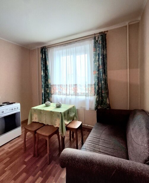 квартира г Курск р-н Центральный пр-кт Вячеслава Клыкова 82 фото 1
