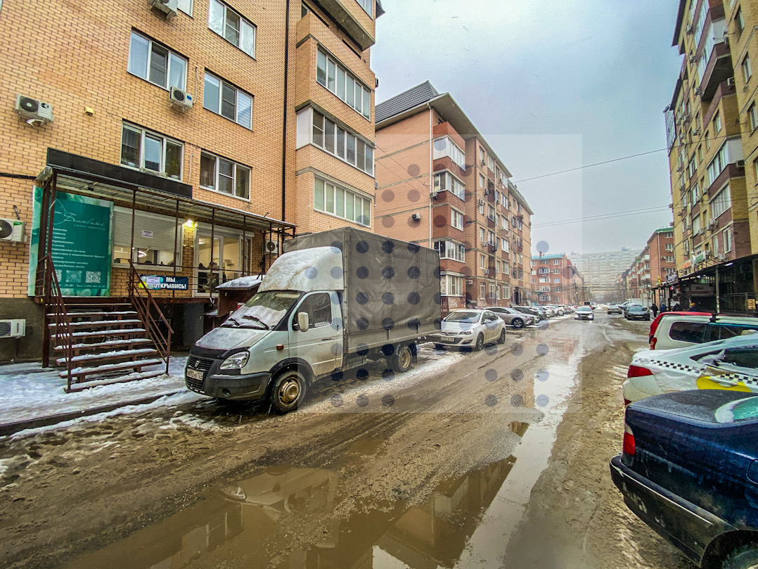 торговое помещение г Краснодар р-н Прикубанский ул им. Рахманинова С.В. 21к/2 фото 2