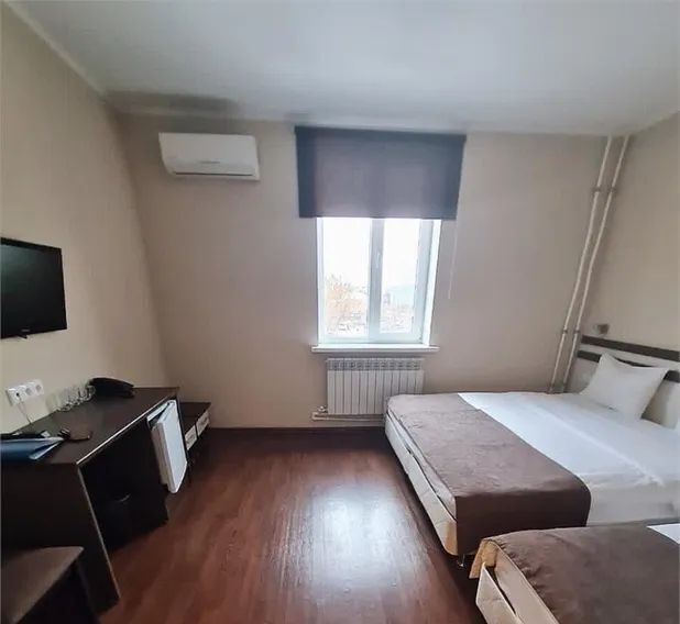 комната г Казань метро Площадь Тукая ул Сары Садыковой 49 фото 2