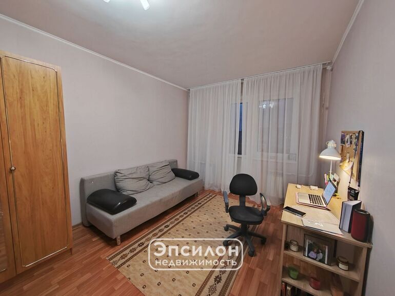 квартира г Курск р-н Центральный пр-кт Вячеслава Клыкова 85 фото 4