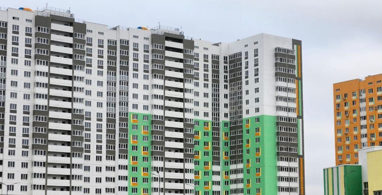 квартира г Оренбург р-н Ленинский ул Братьев Хусаиновых 6 ЖК «Акварель» фото 3