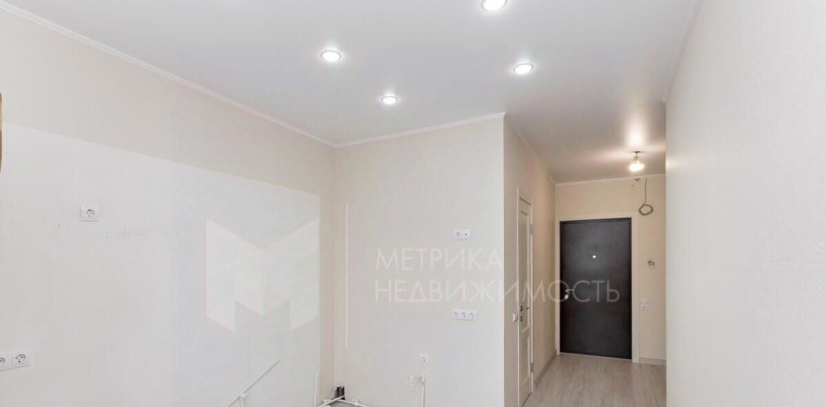 квартира г Тюмень р-н Ленинский ул Героев космоса 21 фото 12