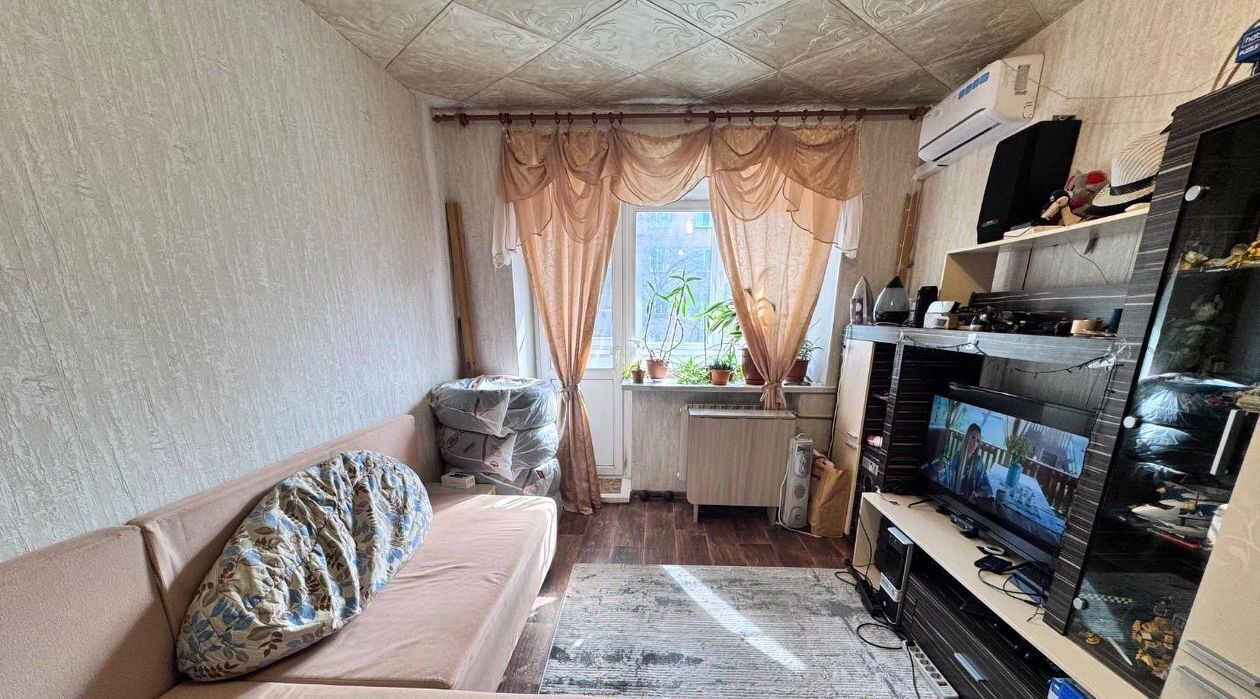 квартира г Новокузнецк р-н Центральный ул Фестивальная 7 фото 2