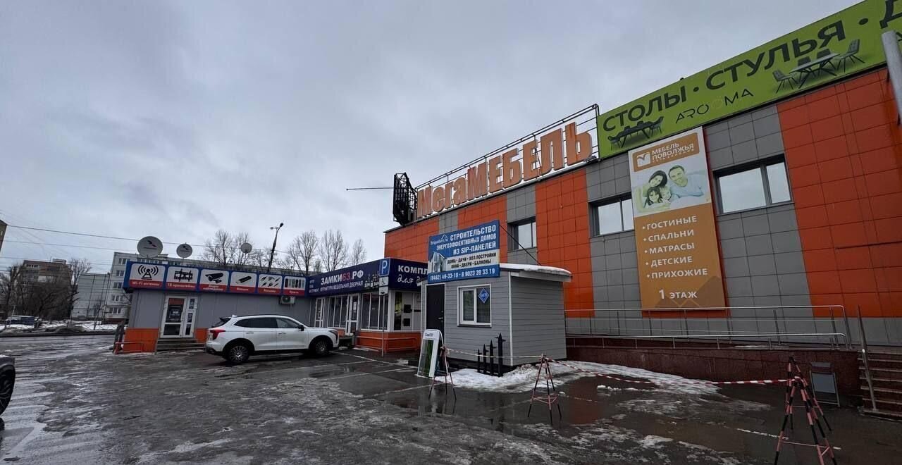 торговое помещение г Тольятти р-н Комсомольский ул Громовой 33 фото 5
