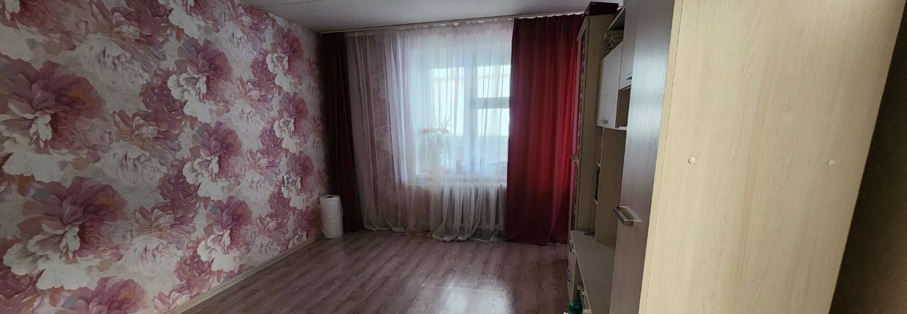 квартира г Кирово-Чепецк ул 60 лет Октября 17а фото 3