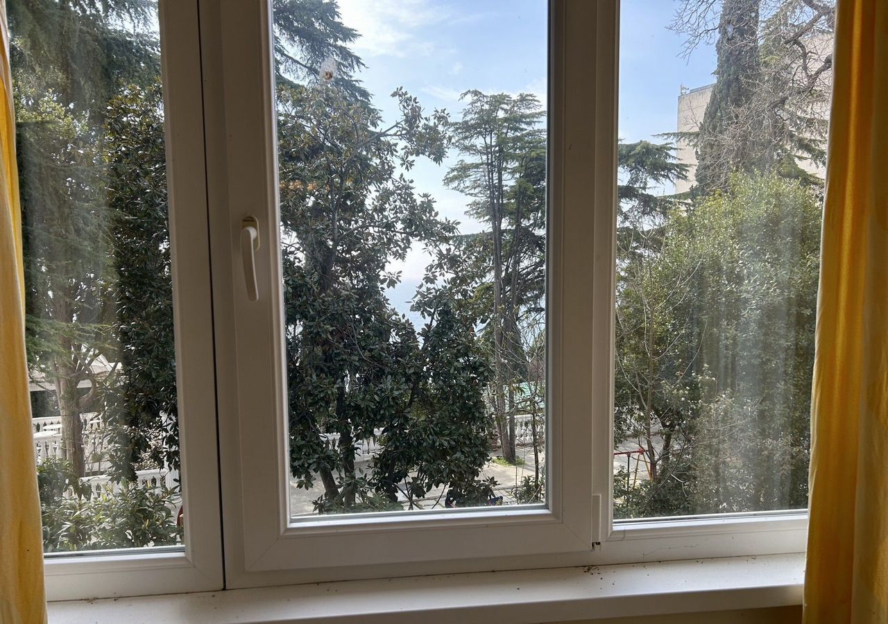 квартира г Ялта пгт Кореиз ш Алупкинское 15 г Алупка фото 6