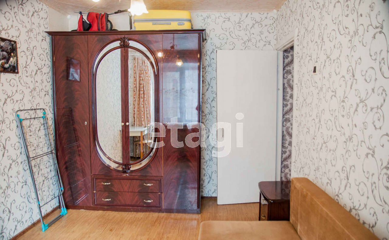 квартира г Тобольск 10-й мкр-н, 47А фото 2