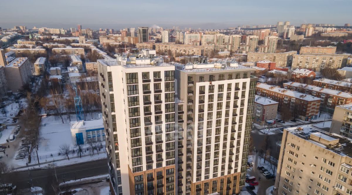 квартира г Ижевск р-н Первомайский ул Карла Либкнехта 46 фото 1