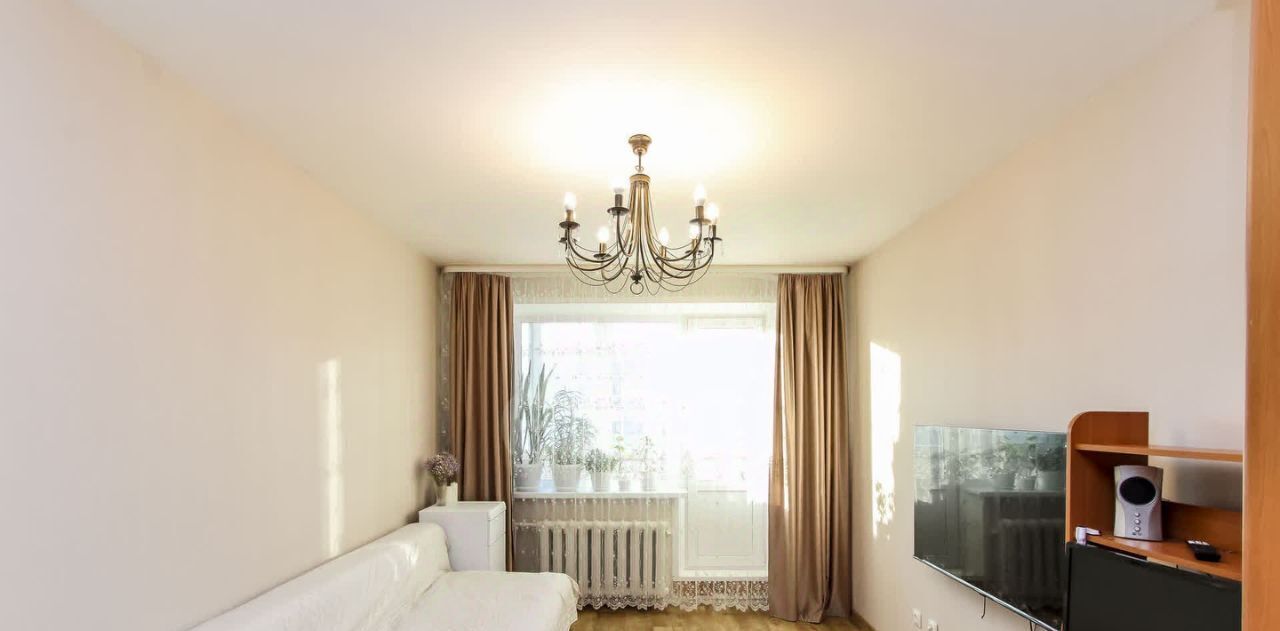 квартира г Тюмень р-н Центральный ул Газовиков 23 фото 8