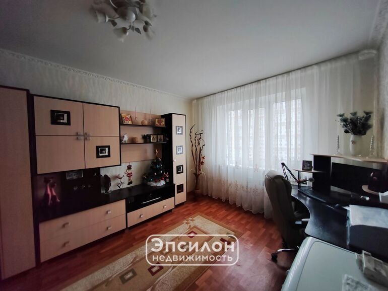 квартира г Курск р-н Центральный пр-кт Вячеслава Клыкова 64 фото 3