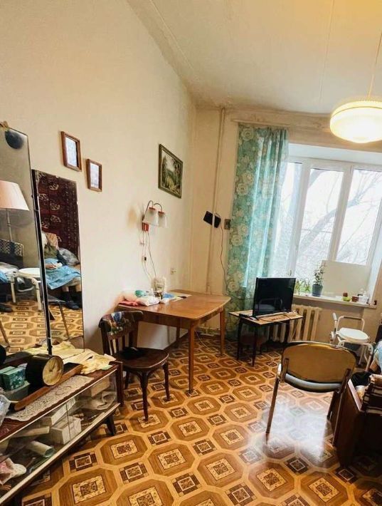 квартира г Волгоград р-н Тракторозаводский ул им. Атласова 4 фото 3