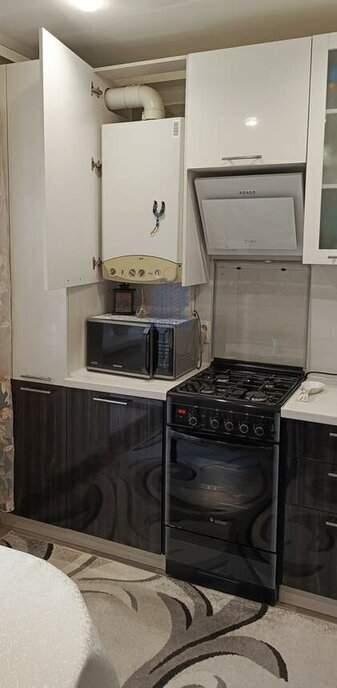 квартира г Чебоксары ул Короленко 22к/1 фото 2