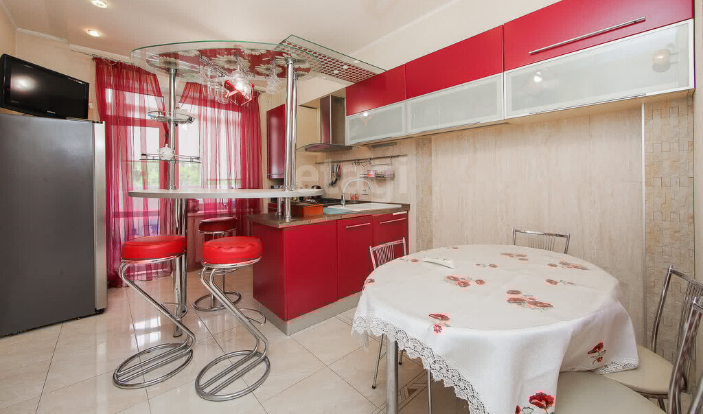 квартира г Калининград ул Колхозная 3/5 фото 3