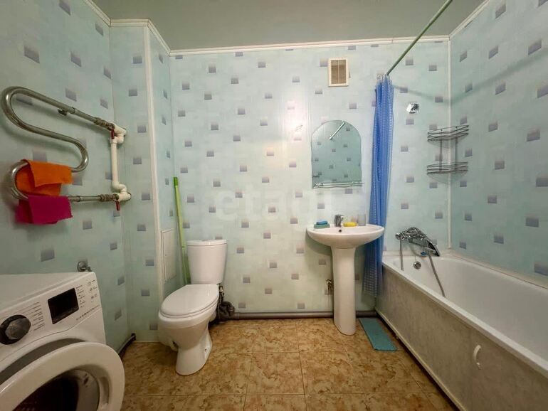 квартира г Брянск р-н Советский ул Брянского Фронта 30 фото 1
